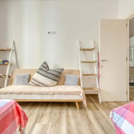 Apartamento Piso En El Centro De Immo 365 *